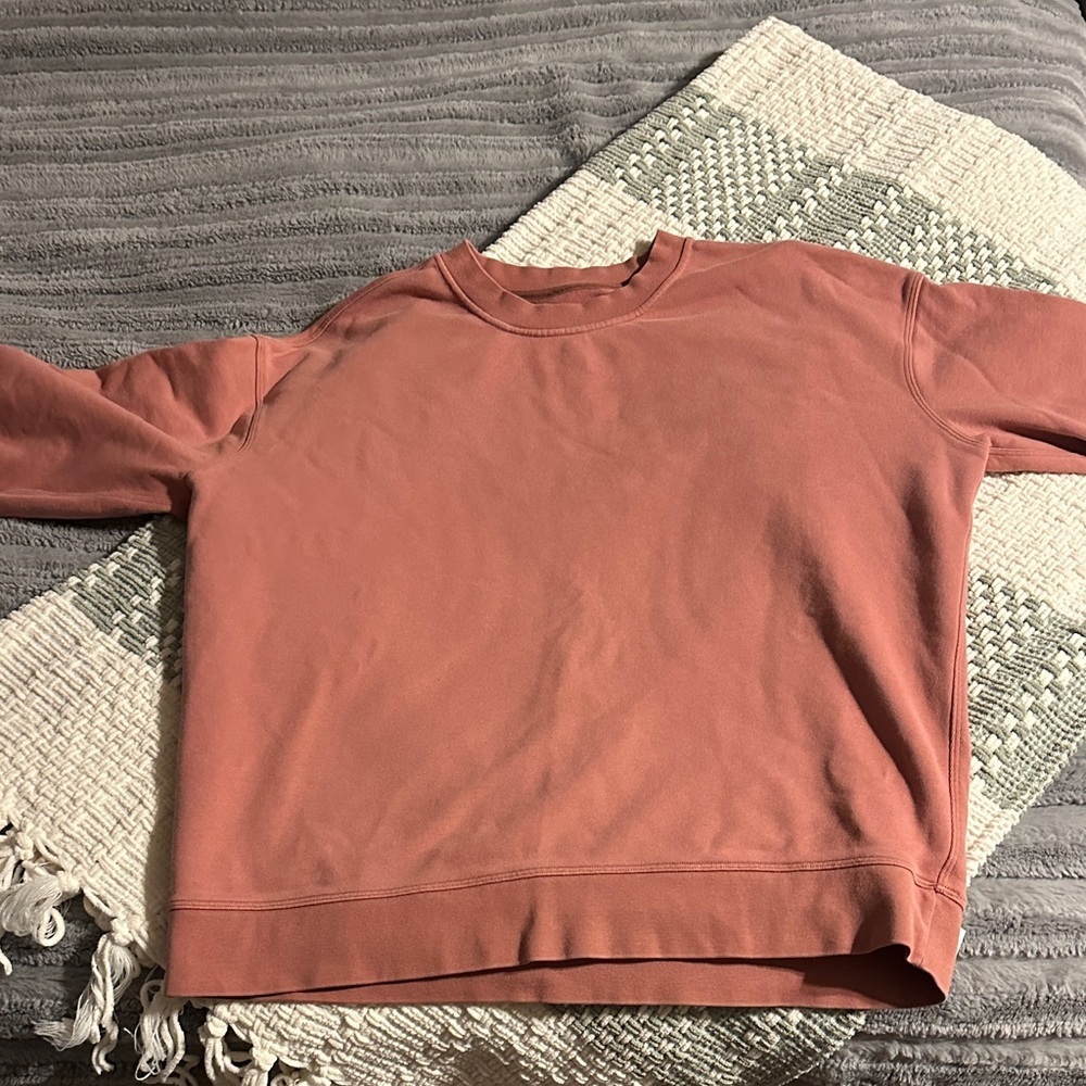 lululemon athletica Crewneck Sweatshirt in Dusty Coral